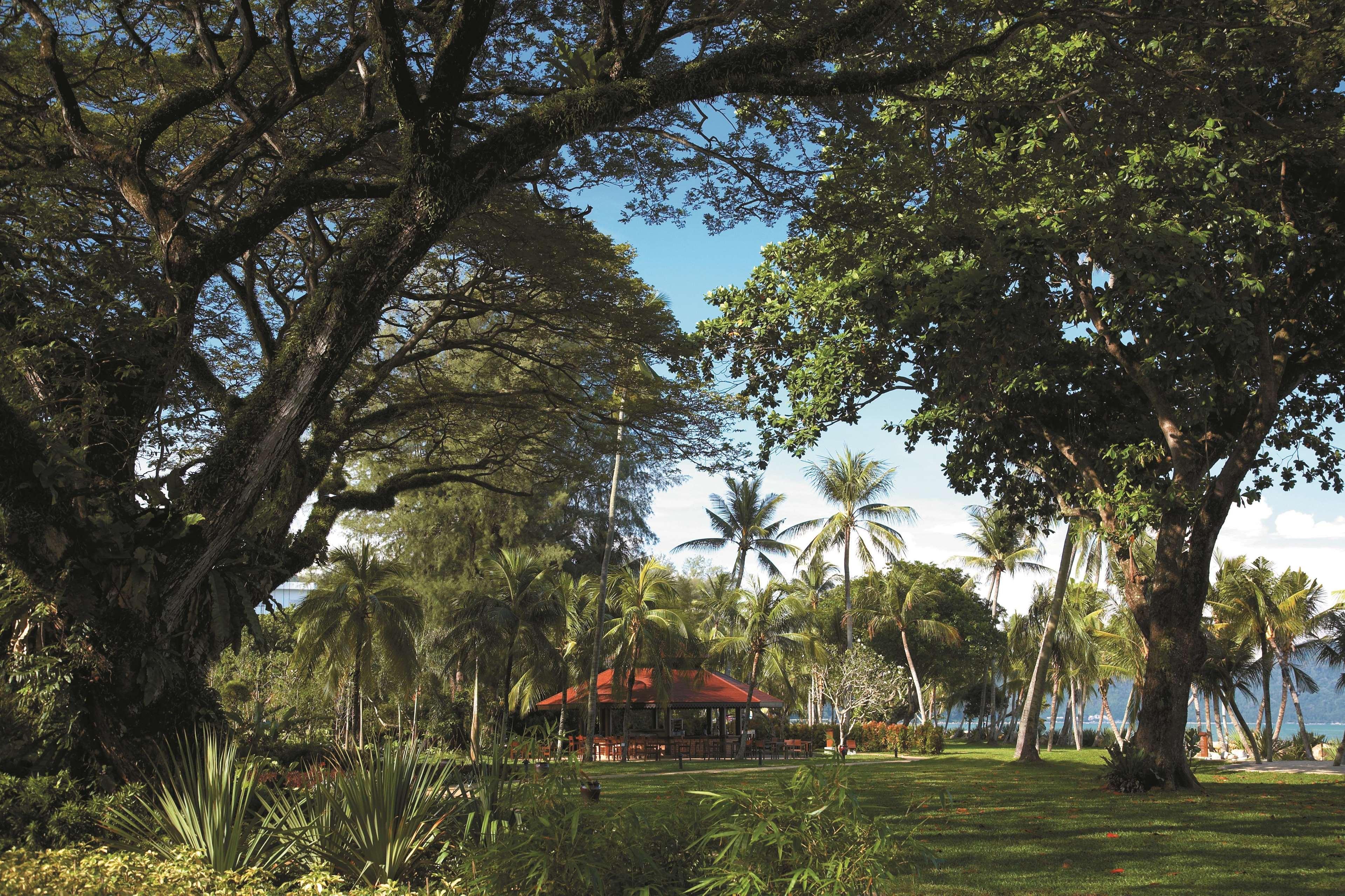 באטו פרינג'י Shangri-La Rasa Sayang, Penang מראה חיצוני תמונה The park