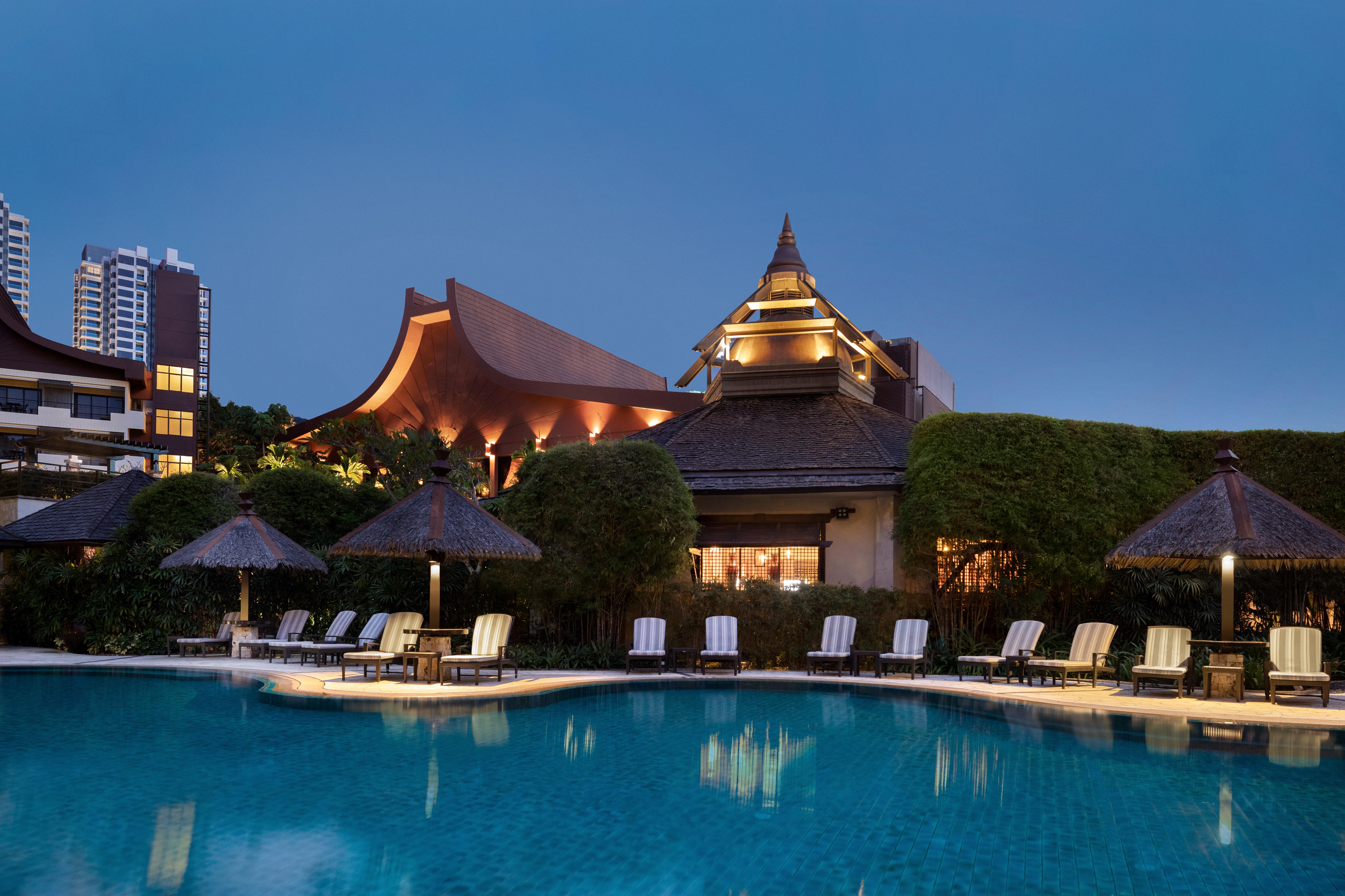 באטו פרינג'י Shangri-La Rasa Sayang, Penang מראה חיצוני תמונה The swimming pool at the hotel