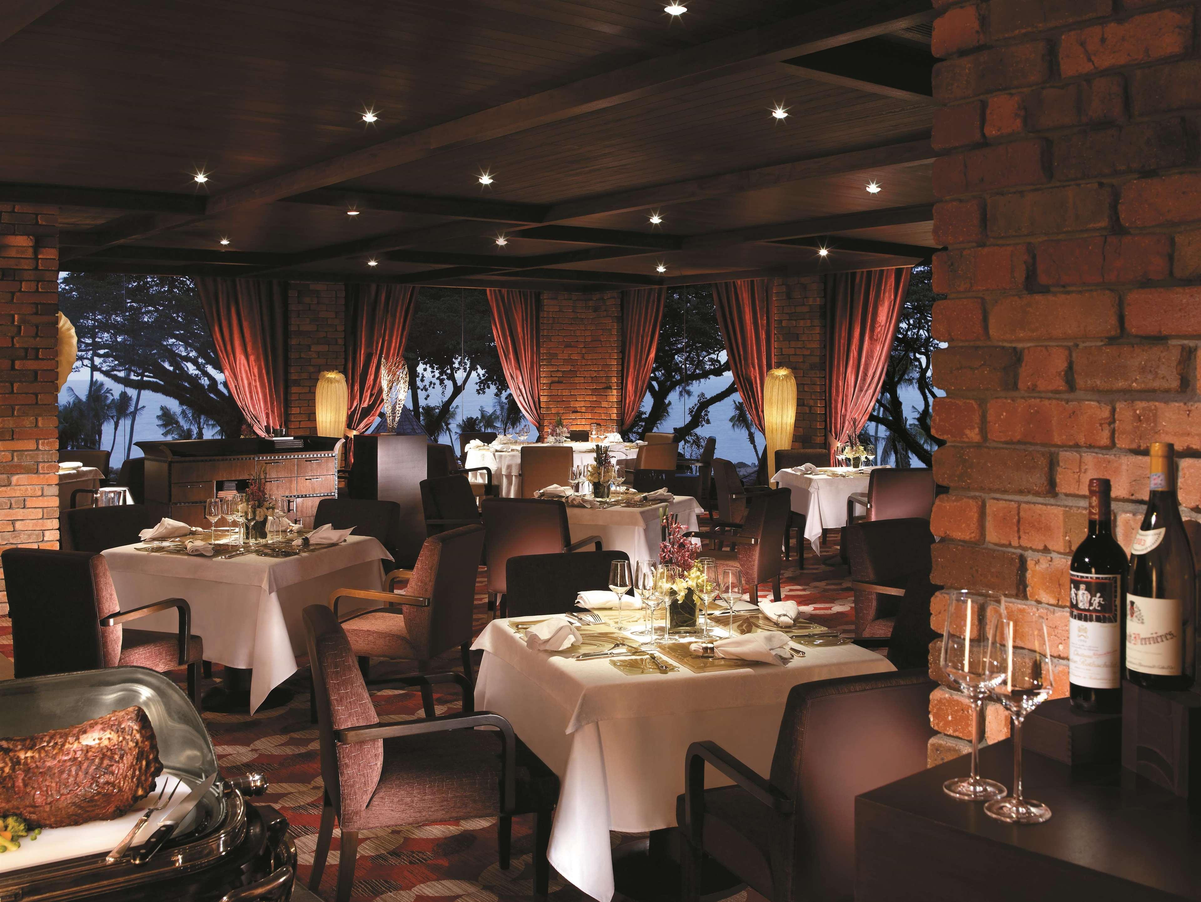 באטו פרינג'י Shangri-La Rasa Sayang, Penang מסעדה תמונה Interior of the restaurant